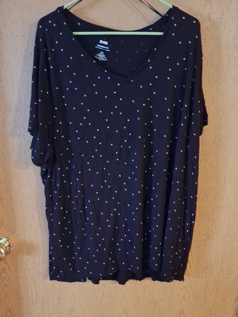 EVRI Black Short-Sleeve V-Neck Top with White Polka Dots